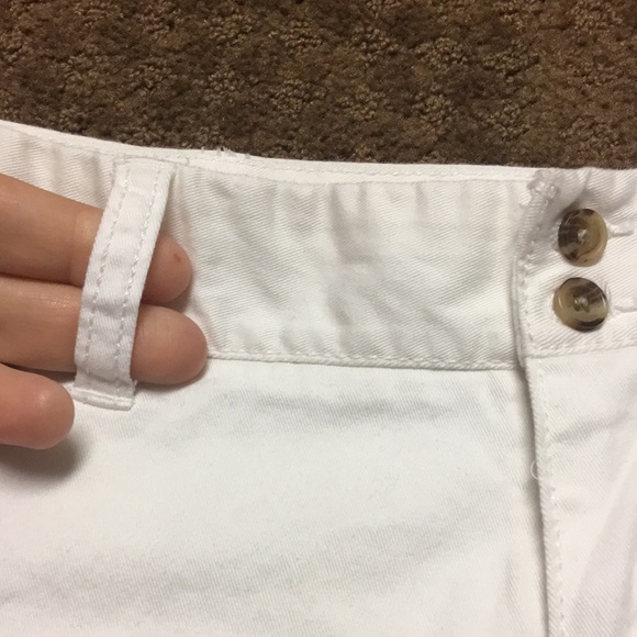 Mossimo Supply CO size 5 solid white shorts EUC - Picture 4 of 10